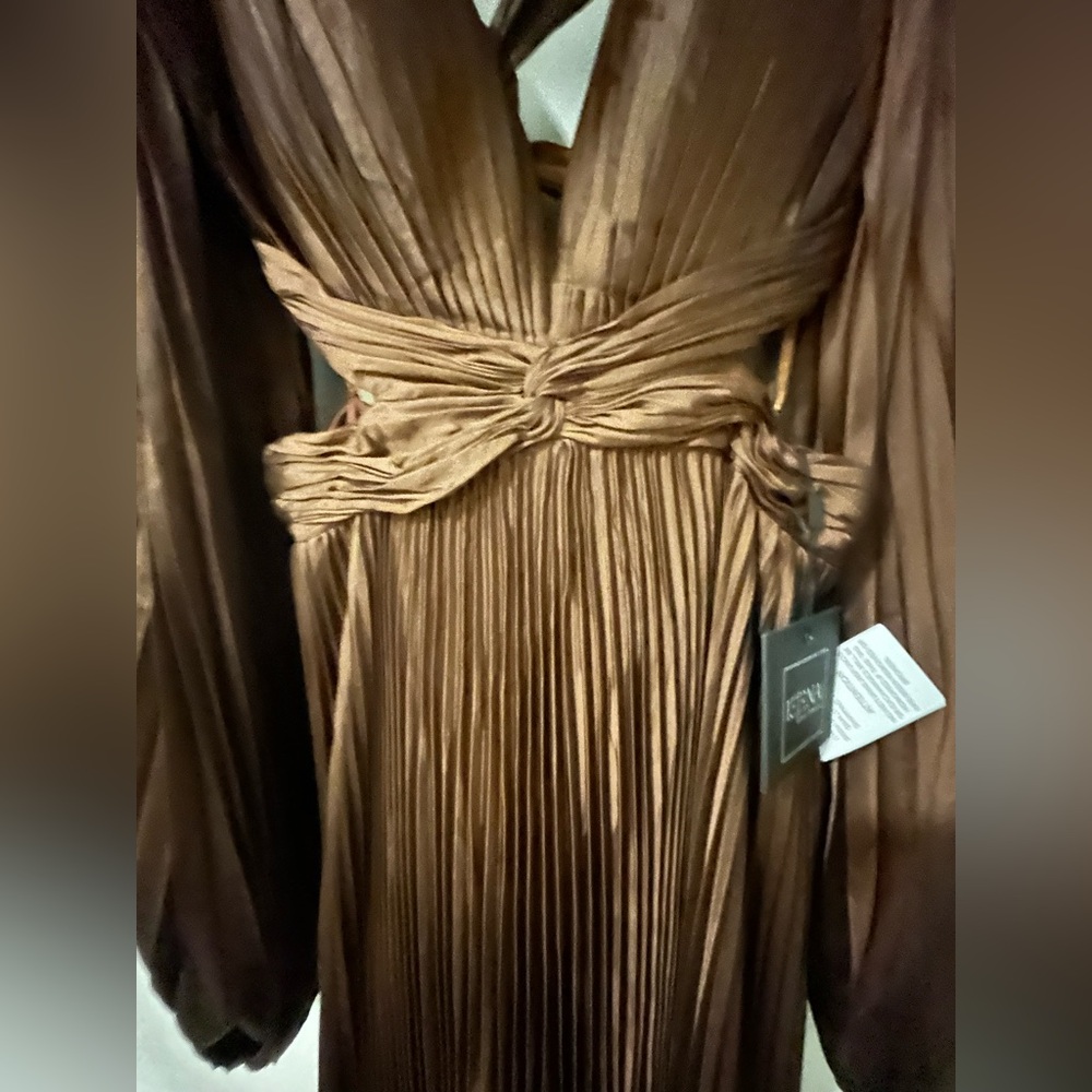 NWT Mac Duggal Brown Long Sleeve Pleated Cut-out Dress in Espresso - Picture 3 of 11